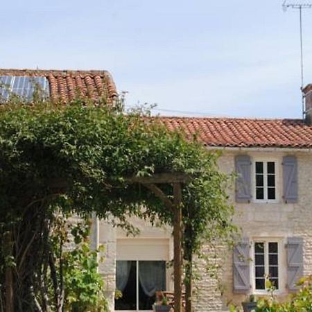 La Poussardiere Saint-Martin-sous-Mouzeuil Buitenkant foto